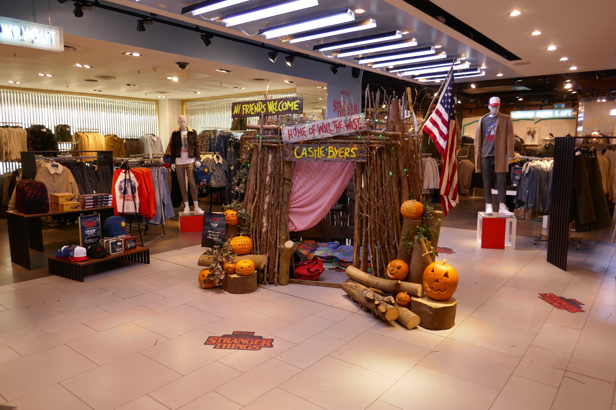 Retail Display Installation/ Stranger Things/ Family/ Top Shop Oxford Circus